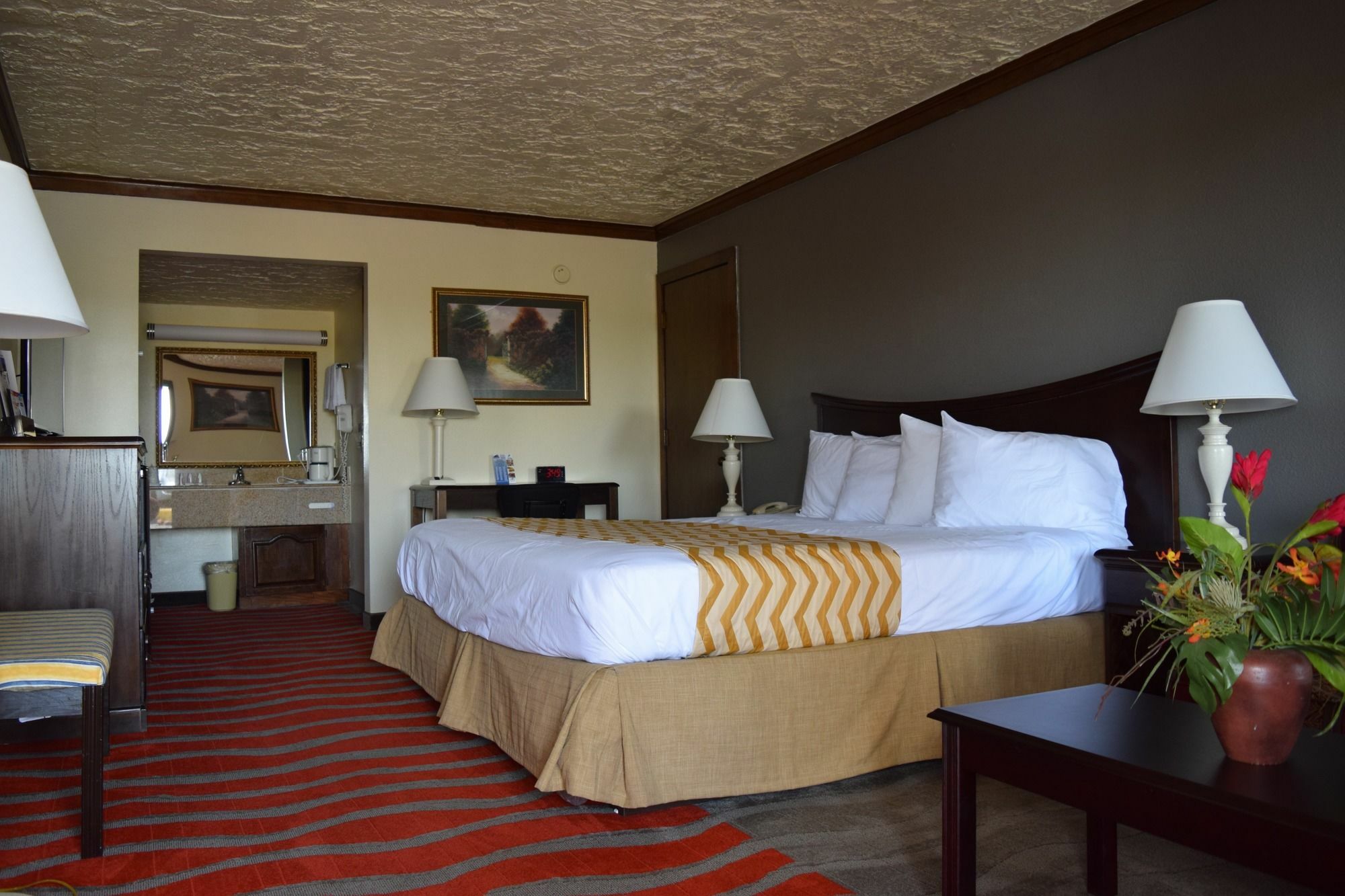 Travelodge Inn & Suites By Wyndham Norman Esterno foto