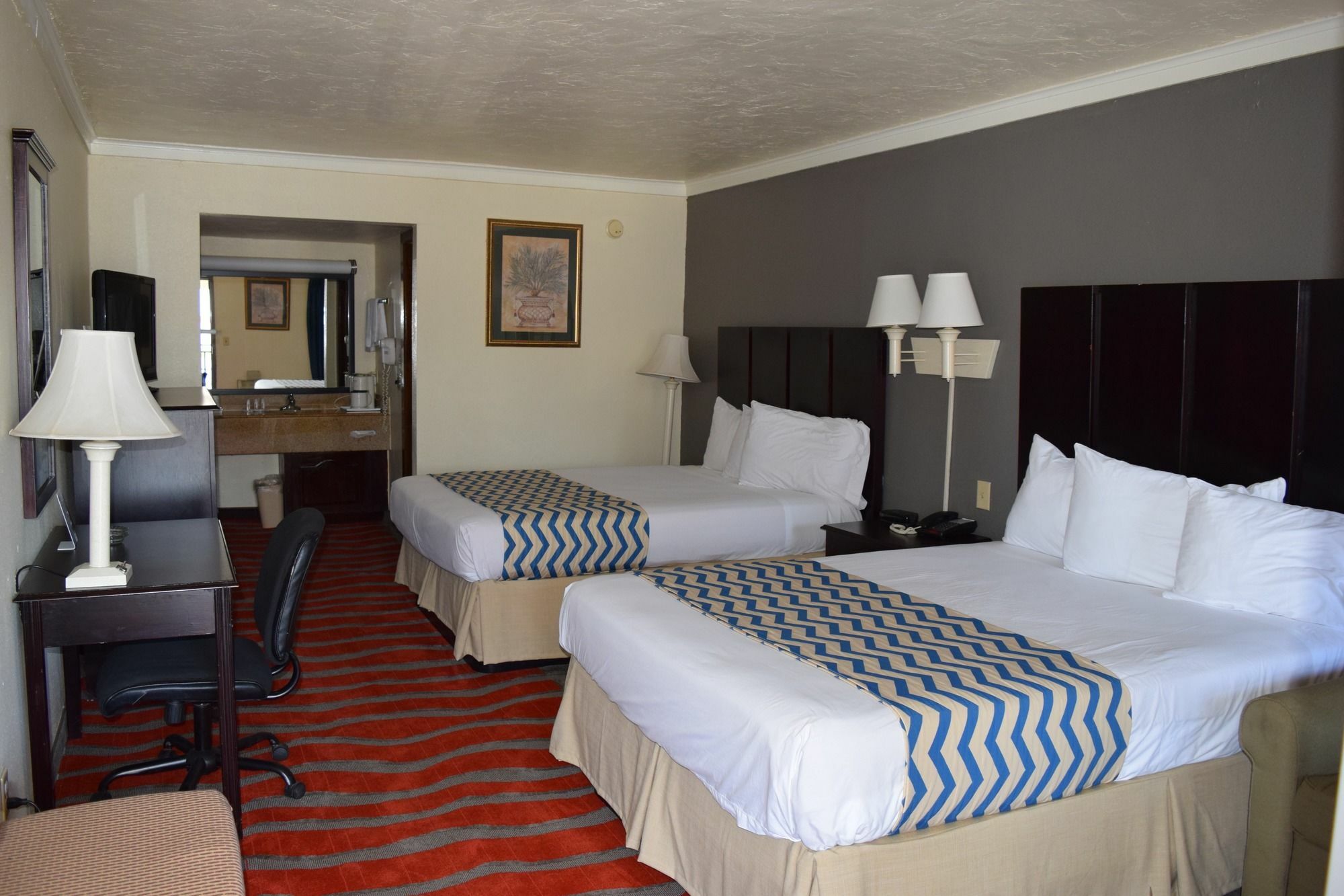 Travelodge Inn & Suites By Wyndham Norman Esterno foto