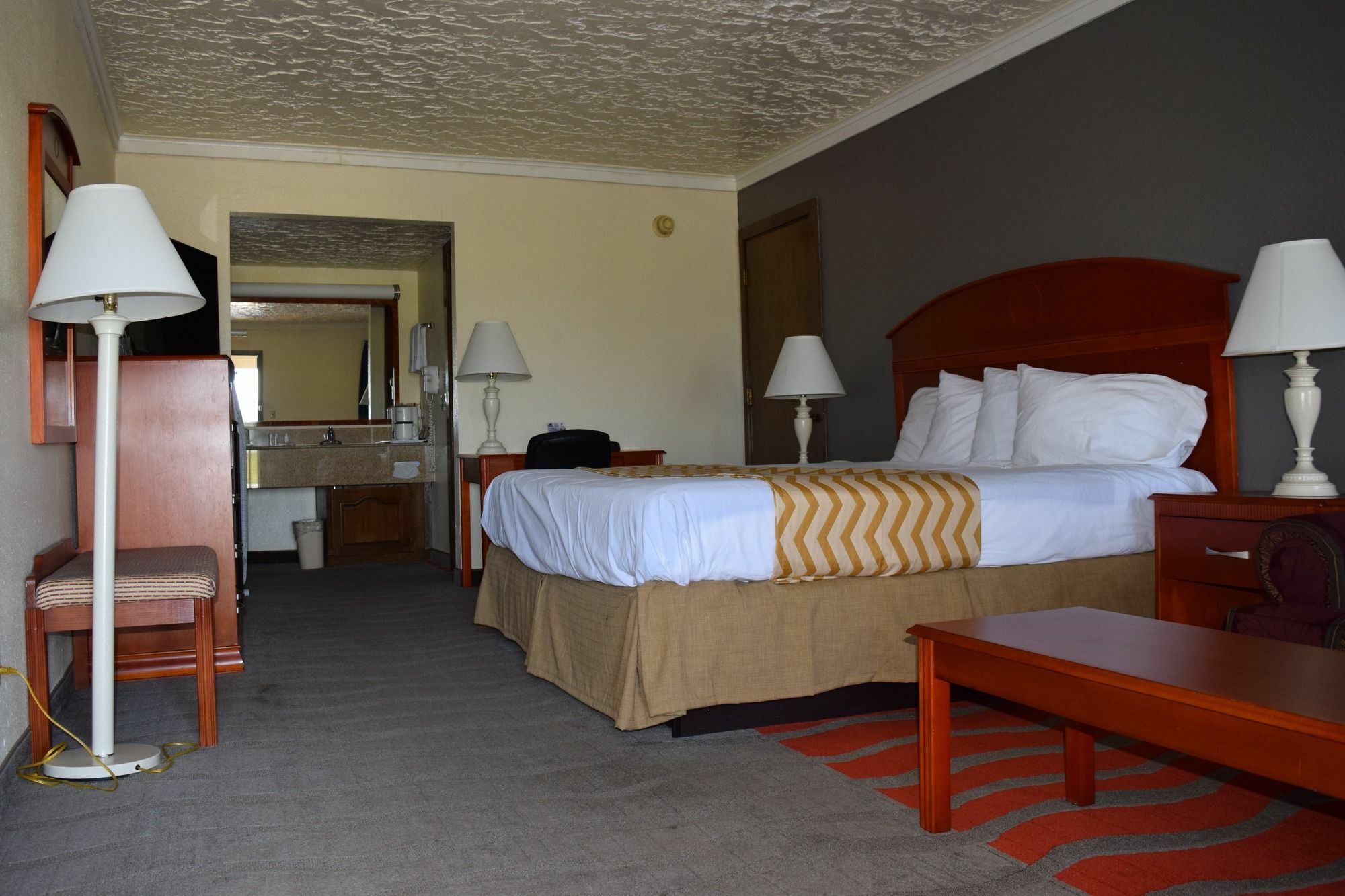 Travelodge Inn & Suites By Wyndham Norman Esterno foto